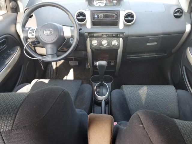 Photo 8 from auction – 2006 TOYOTA SCION XA with VIN JTKKT624360152438