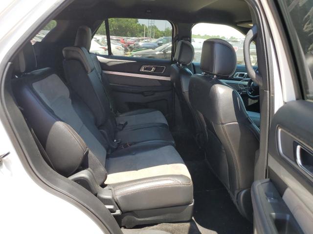 Photo 11 from auction – 2017 FORD EXPLORER X with VIN 1FM5K7D8XHGE10876