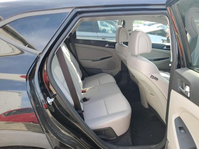Photo 10 from auction – 2018 HYUNDAI TUCSON SEL with VIN KM8J3CA42JU690645