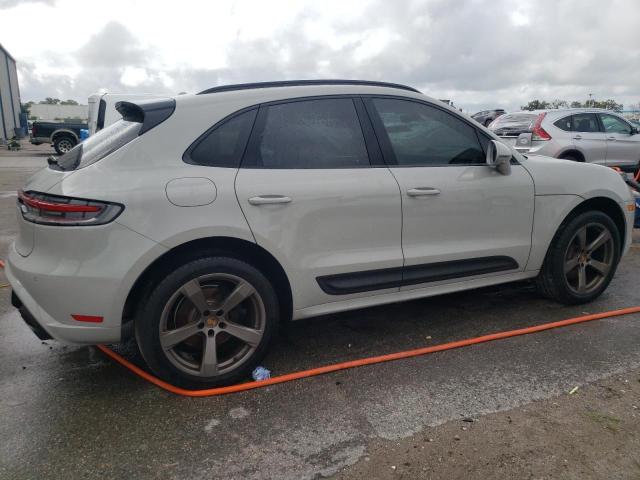 Photo 3 from auction – 2023 PORSCHE MACAN BASE with VIN WP1AA2A56PLB09948