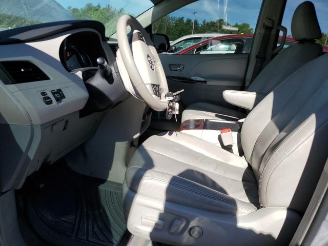 Photo 7 from auction – 2011 TOYOTA SIENNA XLE with VIN 5TDDK3DC7BS020263