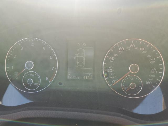 Photo 9 from auction – 2014 VOLKSWAGEN PASSAT SEL with VIN 1VWCT7A33EC049413