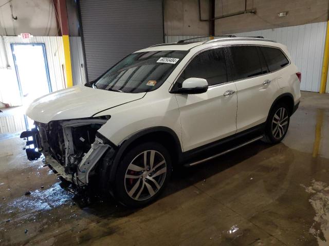 Photo 1 from auction – 2017 HONDA PILOT TOUR with VIN 5FNYF6H90HB083563