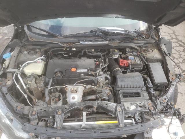 Photo 11 from auction – 2017 HONDA CIVIC LX with VIN 2HGFC2F56HH569508