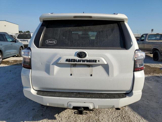 Photo 6 from auction – 2014 TOYOTA 4RUNNER SR with VIN JTEZU5JR3E5072497