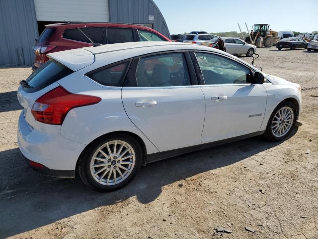 Foto 3 de la subasta – 2014 FORD FOCUS BEV con VIN 1FADP3R45EL351812