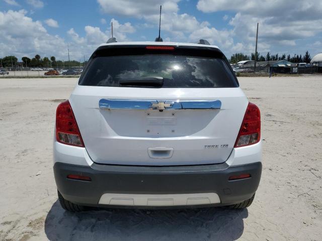 Photo 6 from auction – 2016 CHEVROLET TRAX LTZ with VIN 3GNCJMSB0GL274528