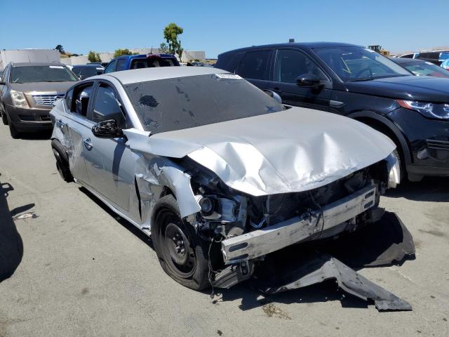 Photo 4 from auction – 2019 NISSAN ALTIMA S with VIN 1N4BL4BV8KC165950
