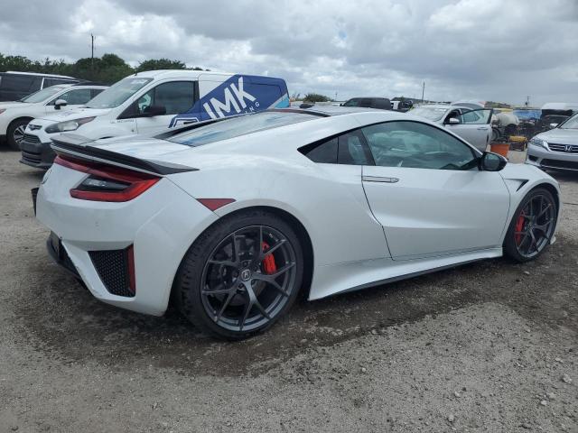 Photo 3 from auction – 2017 ACURA NSX with VIN 19UNC1B05HY000820