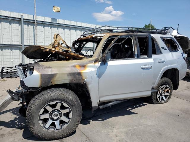 Photo 1 from auction – 2020 TOYOTA 4RUNNER SR with VIN JTEBU5JR8L5828405