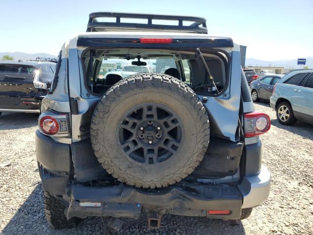 Photo 6 from auction – 2012 TOYOTA FJ CRUISER with VIN JTEBU4BF3CK136861