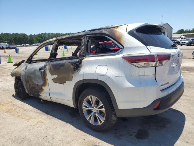 Photo 2 from auction – 2015 TOYOTA HIGHLANDER with VIN 5TDKKRFH5FS106048