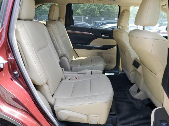 Photo 11 from auction – 2017 TOYOTA HIGHLANDER with VIN 5TDDGRFH5HS027427