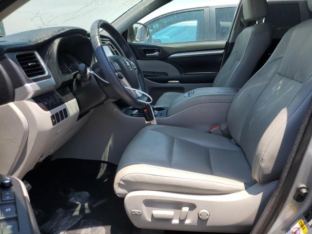 Foto 7 de la subasta – 2018 TOYOTA HIGHLANDER con VIN 5TDJZRFH6JS556940