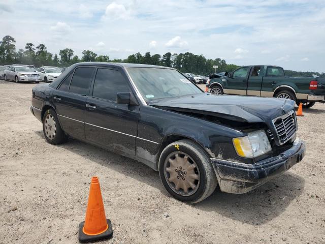 Photo 4 from auction – 1995 MERCEDES-BENZ E 320 BASE with VIN WDBEA32E1SC268181