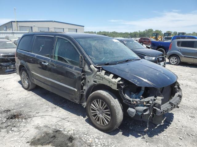 Photo 4 from auction – 2015 CHRYSLER TOWN & COU with VIN 2C4RC1CG2FR609893