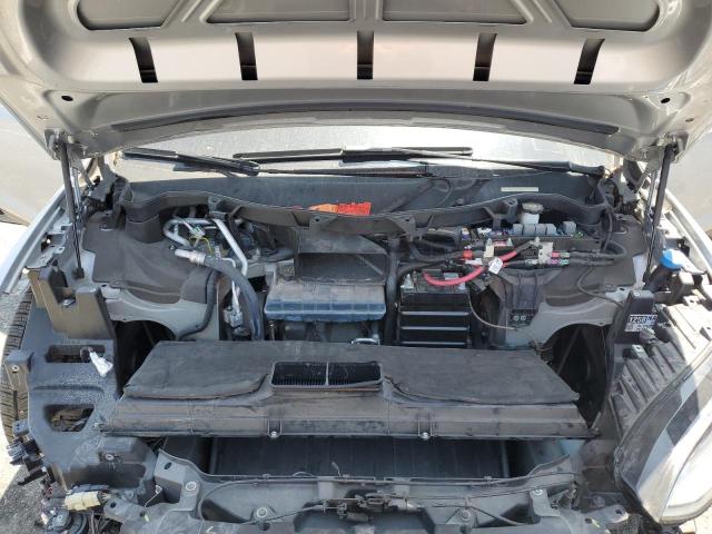 Photo 11 from auction – 2016 TESLA MODEL X with VIN 5YJXCAE27GF002846
