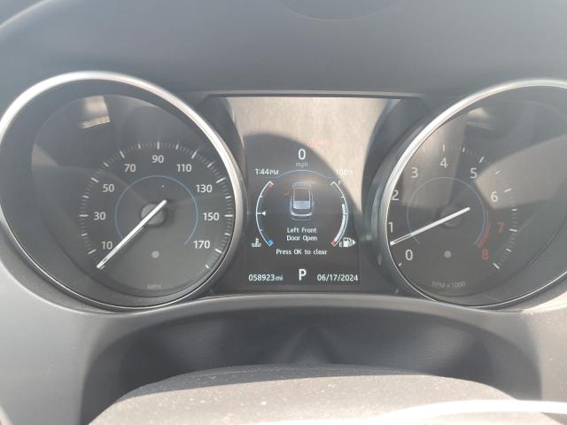 Photo 9 from auction – 2017 JAGUAR F-PACE PRE with VIN SADCJ2BV4HA881715