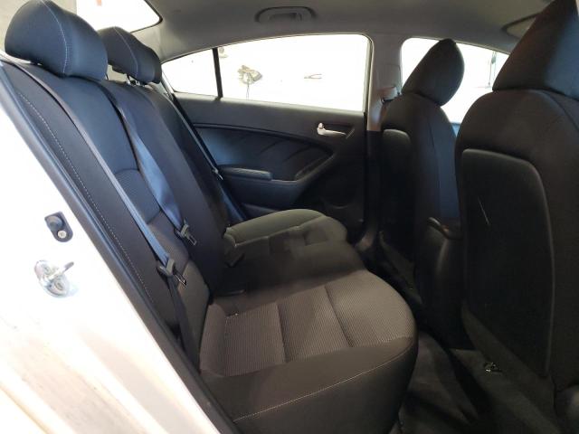 Photo 10 from auction – 2017 KIA FORTE LX with VIN 3KPFK4A74HE081935
