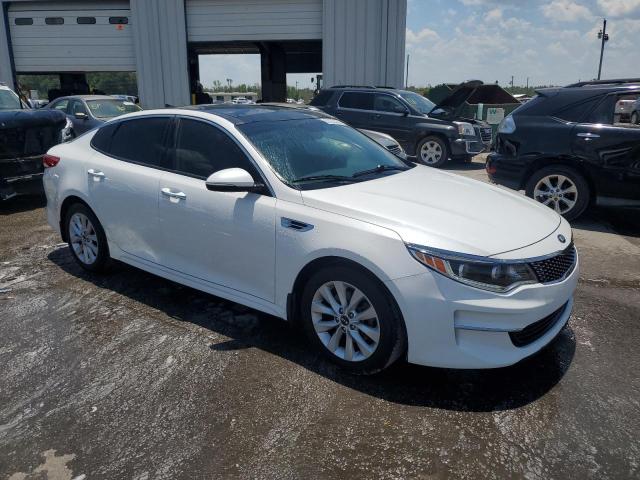 Photo 4 from auction – 2016 KIA OPTIMA EX with VIN 5XXGU4L31GG047594