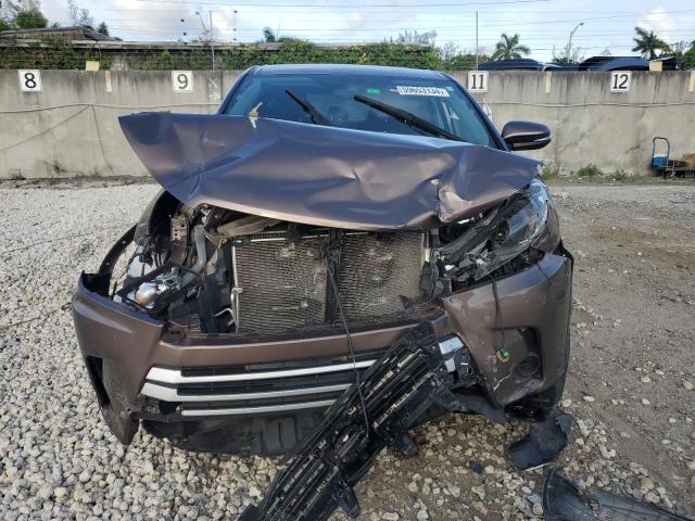 Photo 5 from auction – 2018 TOYOTA HIGHLANDER with VIN 5TDZZRFH7JS260697