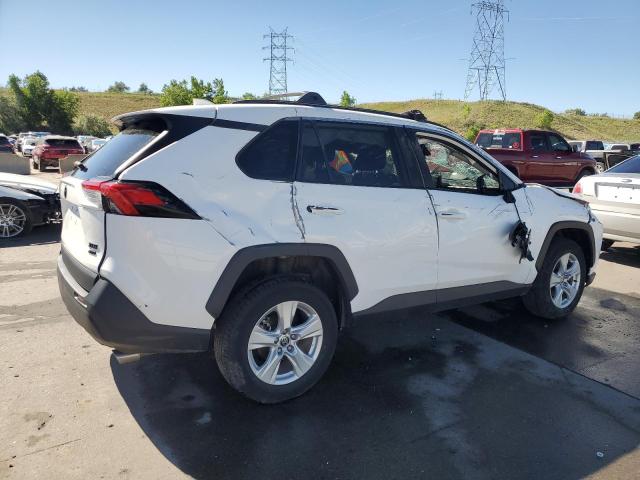Photo 3 from auction – 2021 TOYOTA RAV4 XLE with VIN 2T3P1RFV6MC219969
