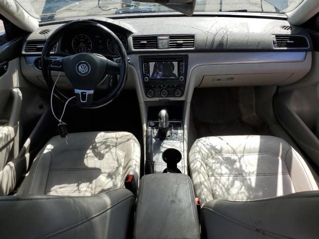 Photo 8 from auction – 2015 VOLKSWAGEN PASSAT S with VIN 1VWAT7A3XFC120650