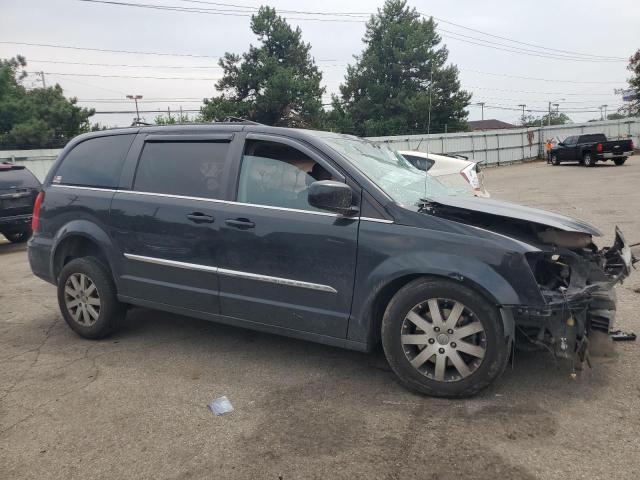 Photo 4 from auction – 2015 CHRYSLER TOWN & COU with VIN 2C4RC1BG4FR709107