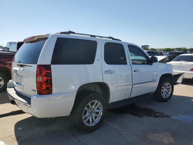 Photo 3 from auction – 2011 CHEVROLET TAHOE C150 with VIN 1GNSCCE07BR101195