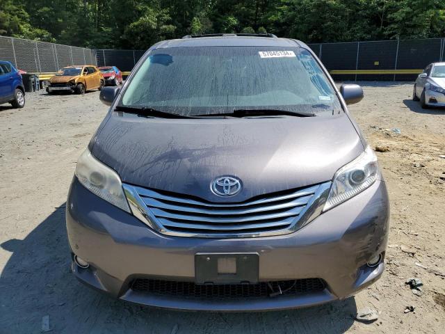 Photo 5 from auction – 2011 TOYOTA SIENNA XLE with VIN 5TDDK3DC8BS009384