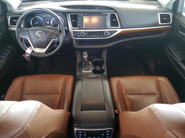 Photo 8 from auction – 2018 TOYOTA HIGHLANDER with VIN 5TDDZRFH7JS854443