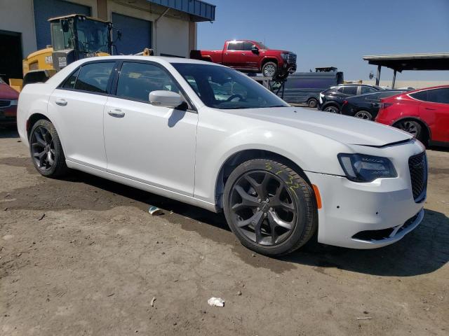 Photo 4 from auction – 2023 CHRYSLER 300 S with VIN 2C3CCABG3PH595957
