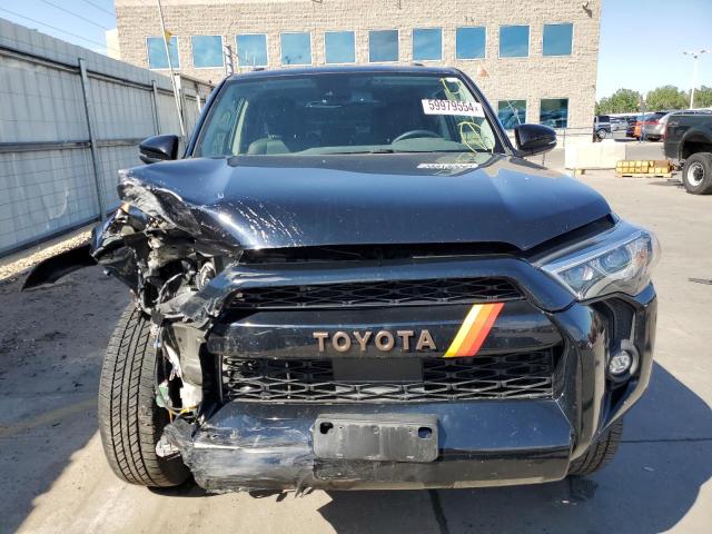 Photo 5 from auction – 2023 TOYOTA 4RUNNER 40 with VIN JTEUU5JR0P6168532