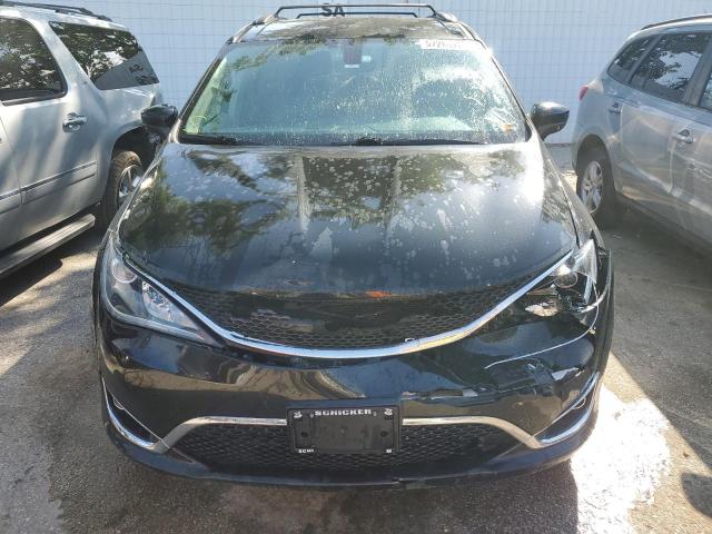 Photo 5 from auction – 2017 CHRYSLER PACIFICA T with VIN 2C4RC1BG7HR570626