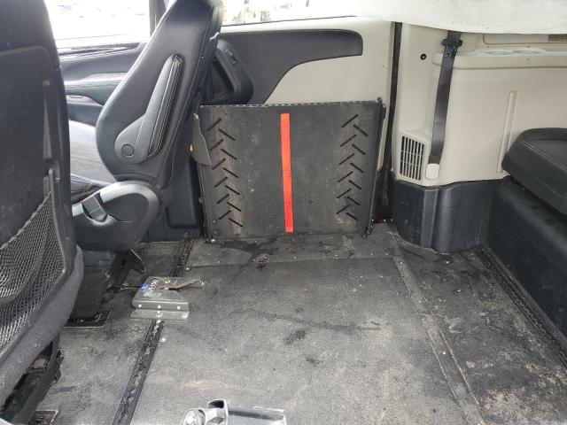 Photo 11 from auction – 2019 DODGE GRAND CARA with VIN 2C4RDGCG1KR707288