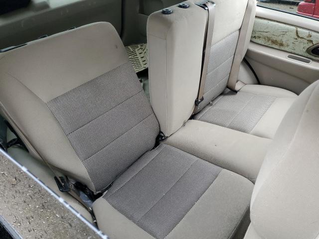 Photo 10 from auction – 2006 FORD ESCAPE XLT with VIN 1FMYU031X6KA04433