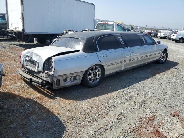 Photo 3 from auction – 2009 LINCOLN TOWN CAR E with VIN 2L1FM88W59X633398