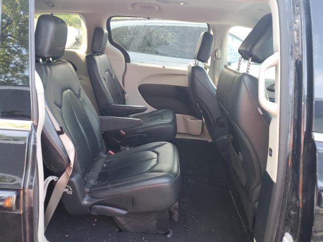 Photo 11 from auction – 2017 CHRYSLER PACIFICA T with VIN 2C4RC1BG7HR570626