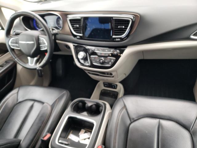 Photo 8 from auction – 2017 CHRYSLER PACIFICA T with VIN 2C4RC1EG8HR669614