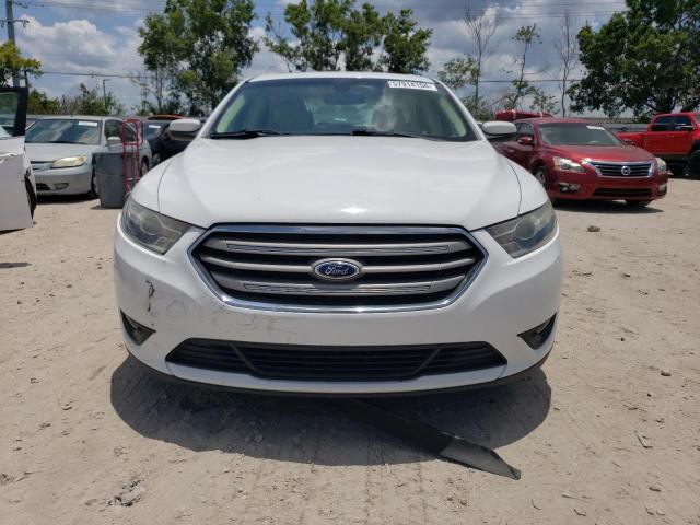 Photo 5 from auction – 2015 FORD TAURUS SEL with VIN 1FAHP2E84FG182168