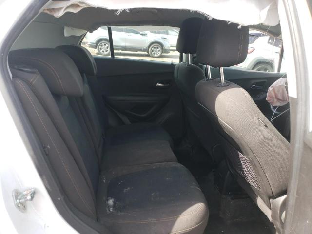 Photo 11 from auction – 2018 CHEVROLET TRAX LS with VIN KL7CJKSB0JB623612