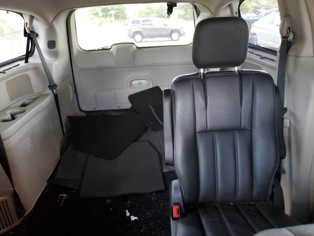 Photo 10 from auction – 2011 CHRYSLER TOWN & COU with VIN 2A4RR8DG0BR803476