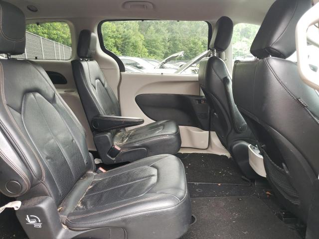 Photo 11 from auction – 2019 CHRYSLER PACIFICA T with VIN 2C4RC1BG0KR673197