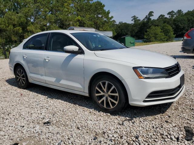 Photo 4 from auction – 2017 VOLKSWAGEN JETTA SE with VIN 3VWDB7AJ2HM210066