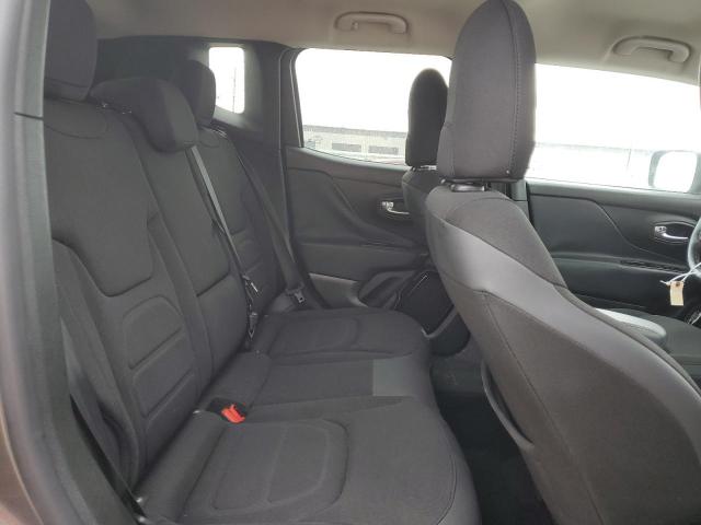 Photo 11 from auction – 2016 JEEP RENEGADE L with VIN ZACCJBBT3GPD58355