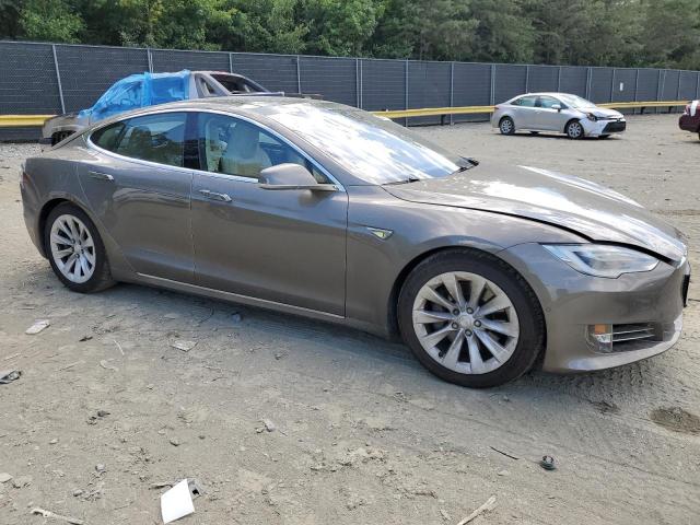 Photo 4 from auction – 2016 TESLA MODEL S with VIN 5YJSA1E27GF144534