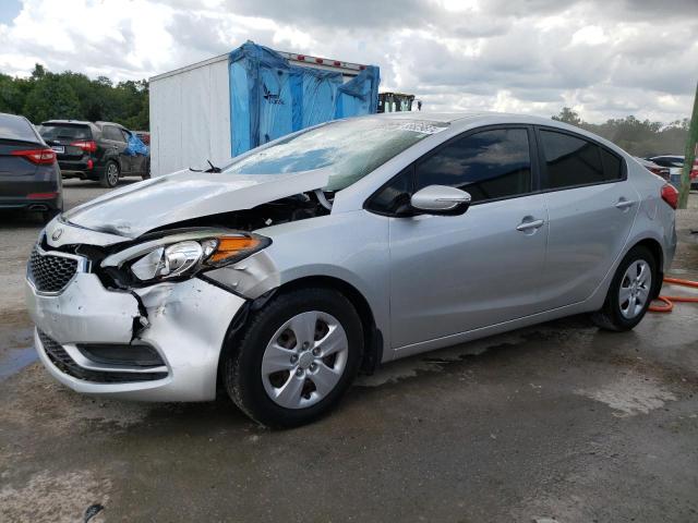 KIA FORTE LX 2015 with VIN KNAFX4A69F5263158 - Photo from auction