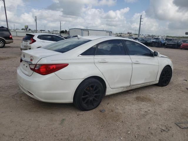 Photo 3 from auction – 2012 HYUNDAI SONATA GLS with VIN 5NPEB4AC4CH334958