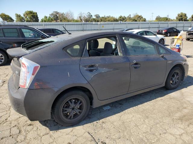 Photo 3 from auction – 2013 TOYOTA PRIUS with VIN JTDKN3DU0D1639018