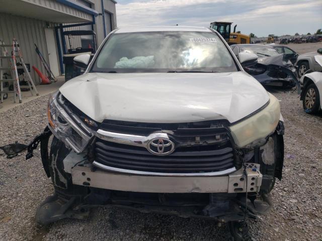 Photo 5 from auction – 2016 TOYOTA HIGHLANDER with VIN 5TDBKRFH4GS231611
